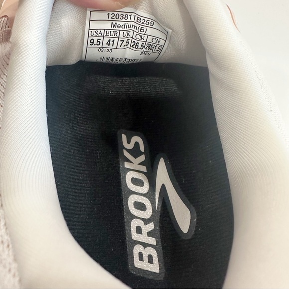 Brooks Adrenaline Gts 23 Women’s Shoes